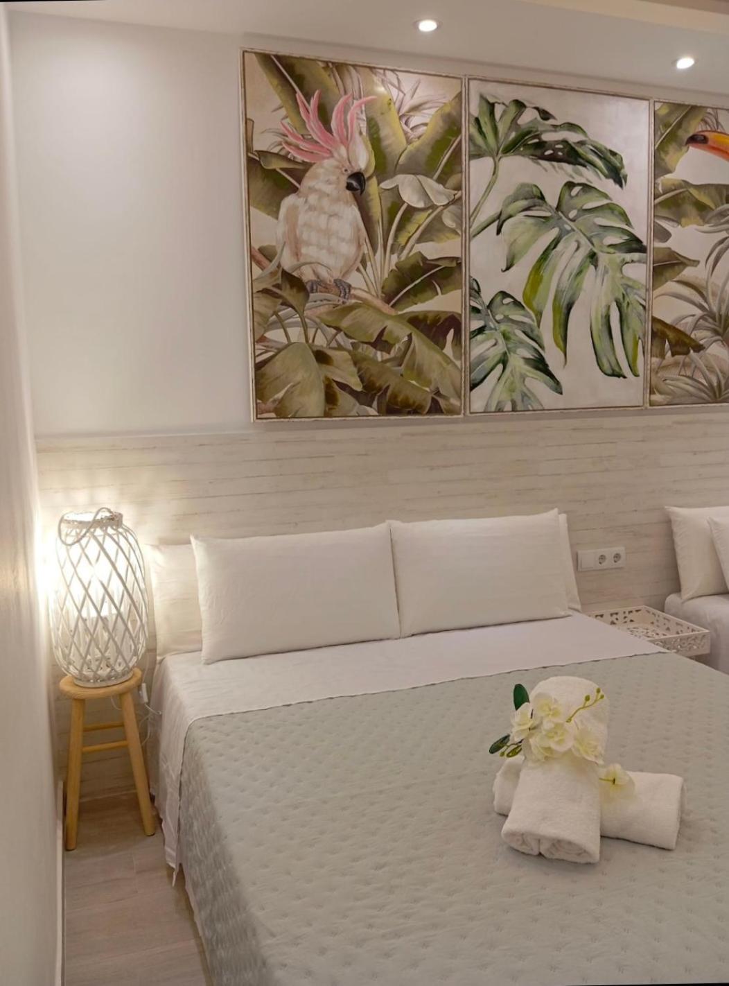 Warm Harbor Apartment Santa Coloma de Gramenet Ngoại thất bức ảnh