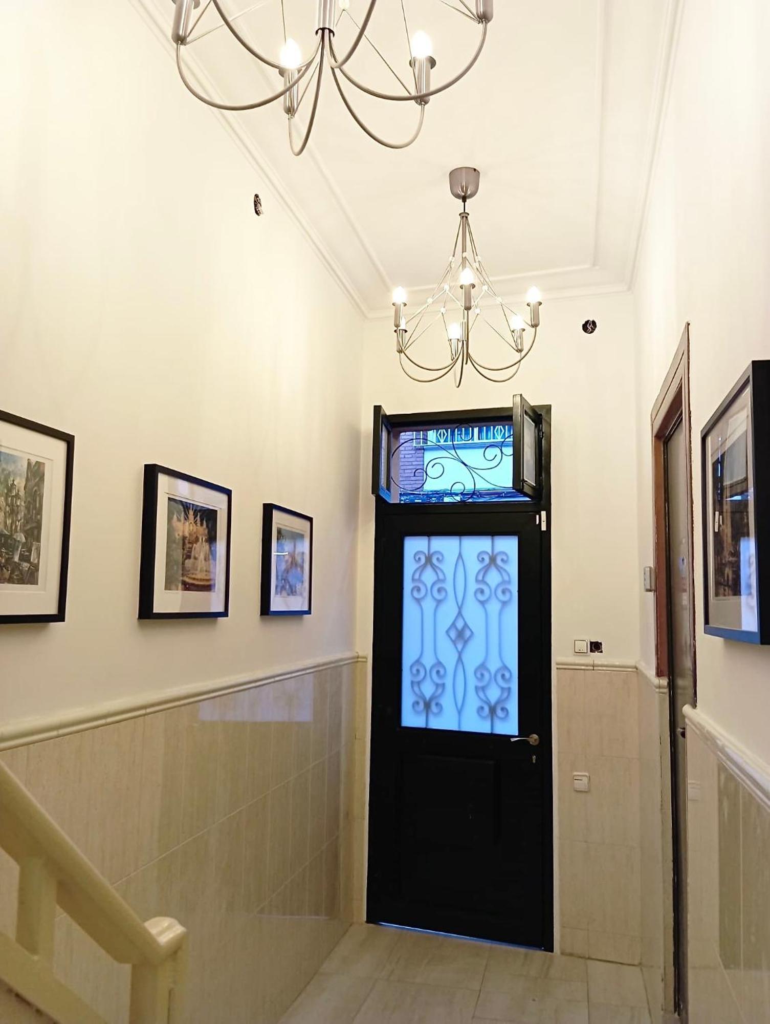 Warm Harbor Apartment Santa Coloma de Gramenet Ngoại thất bức ảnh