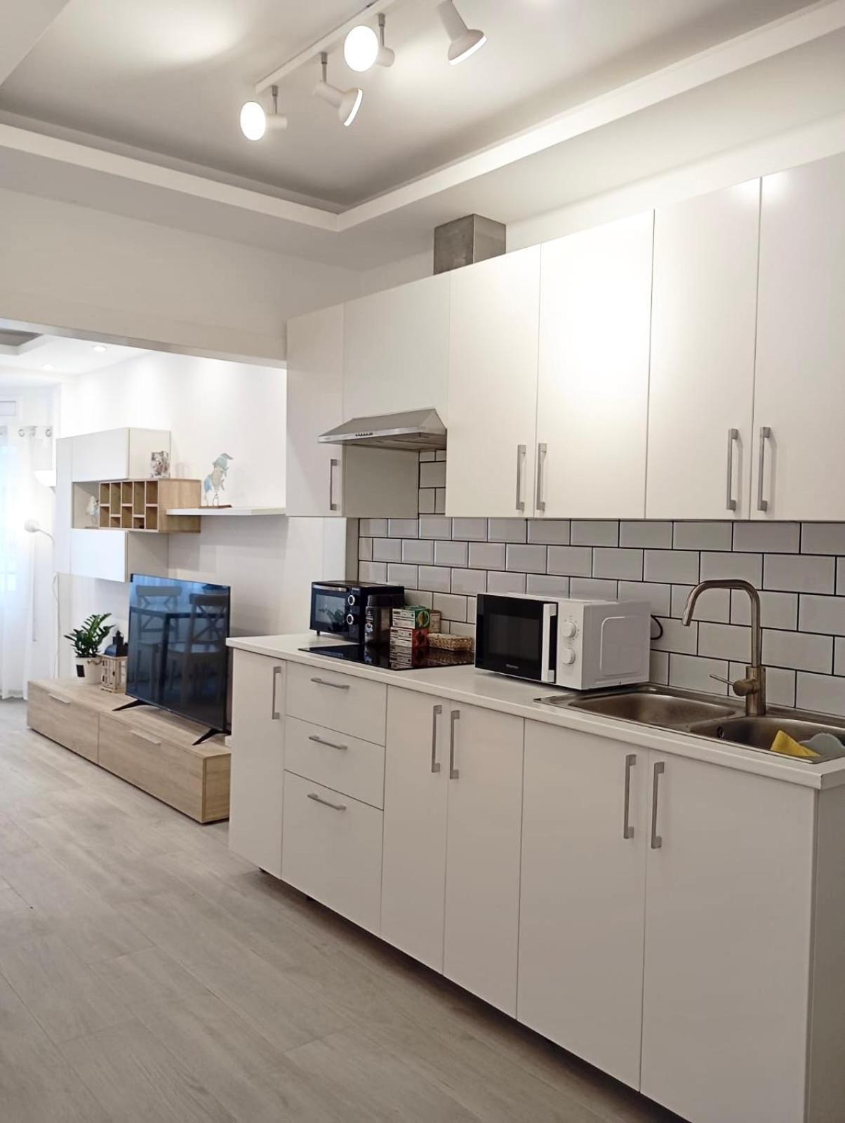 Warm Harbor Apartment Santa Coloma de Gramenet Ngoại thất bức ảnh
